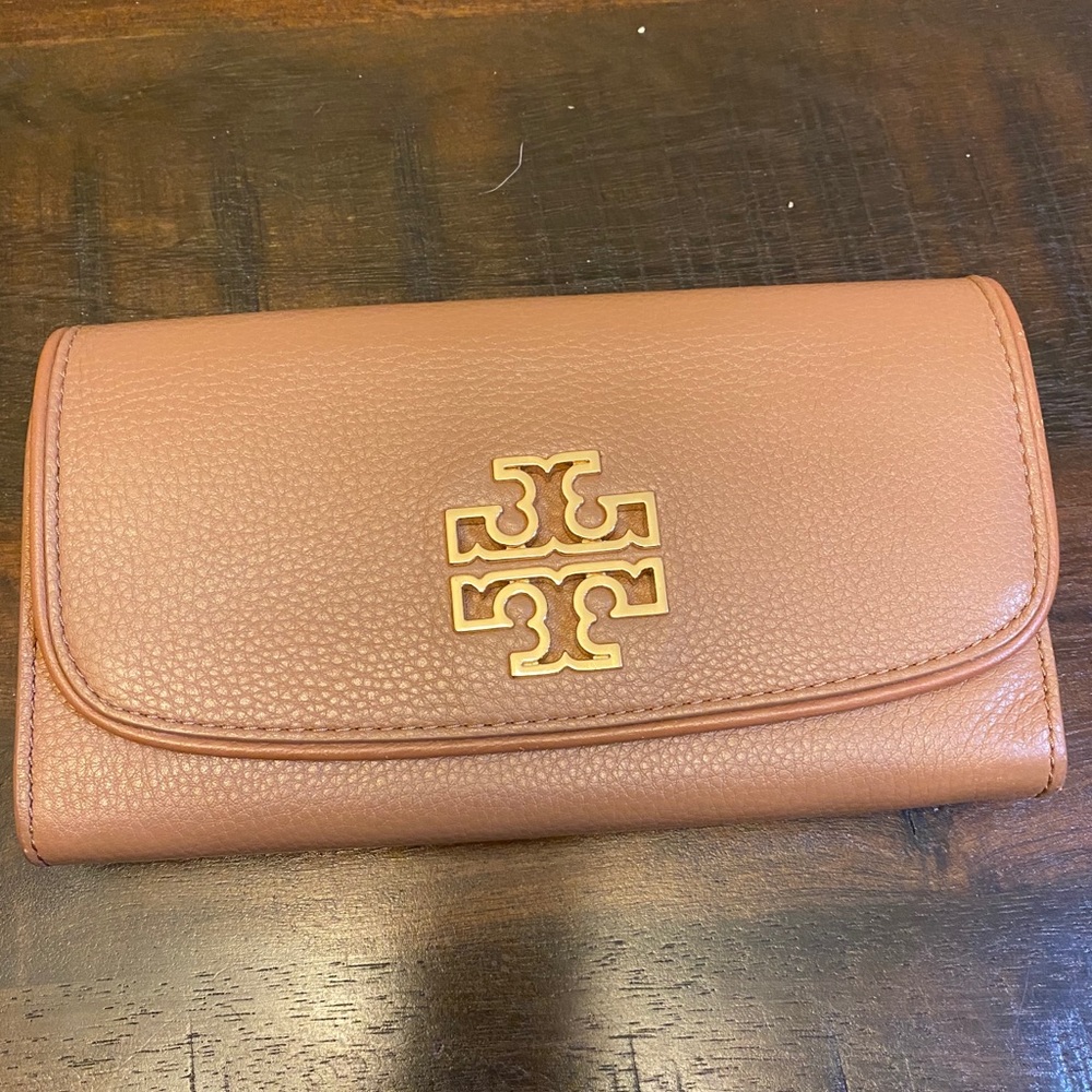 Tory Burch Britten wallet